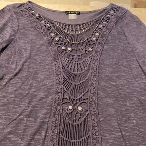Venus size M long sleeve decorative top
